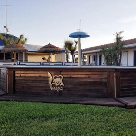 Bed And Breakfast Bagno Venezia มารีนาดีคาร์รารา ภายนอก รูปภาพ
