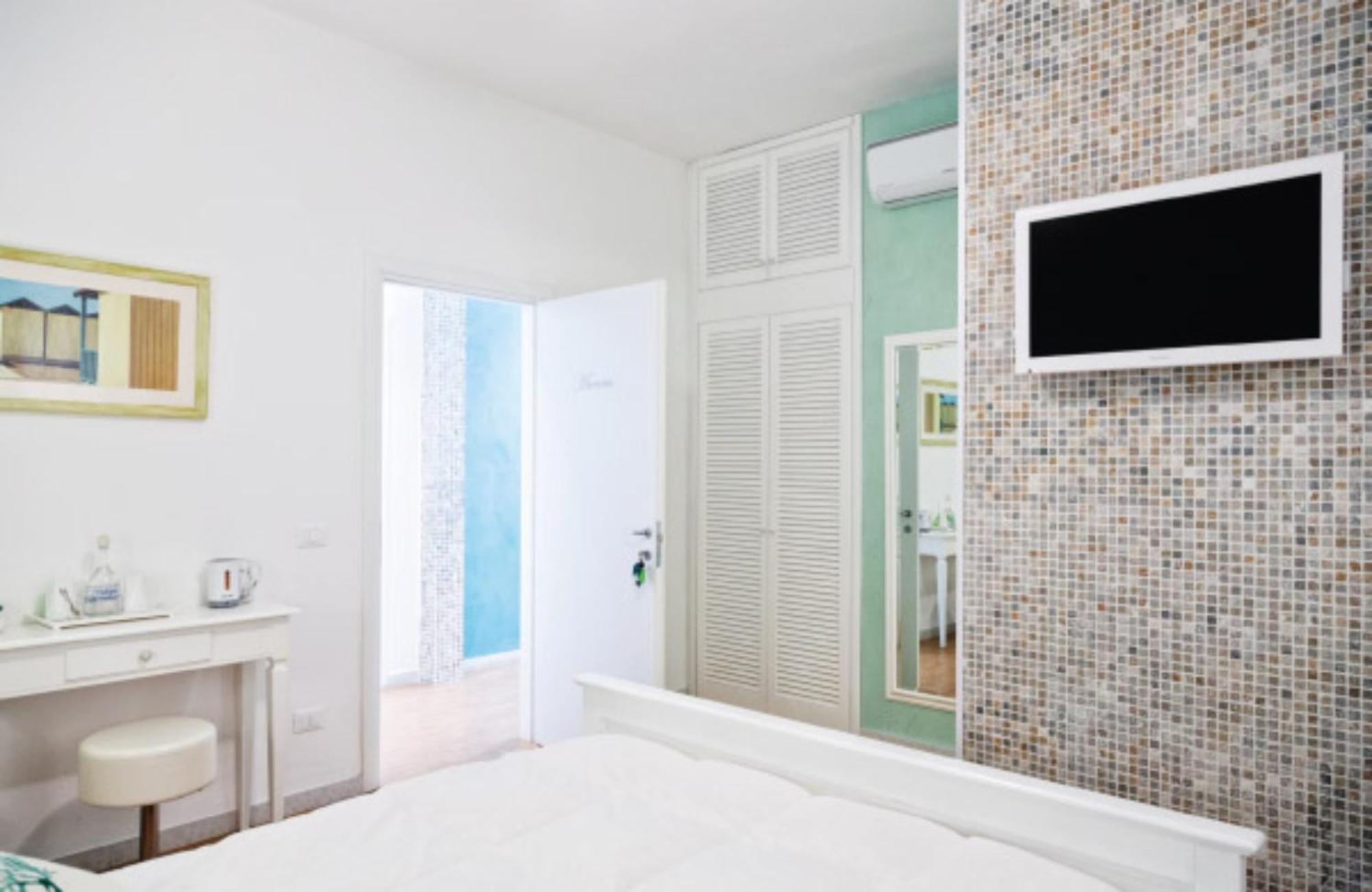 Bed And Breakfast Bagno Venezia มารีนาดีคาร์รารา ภายนอก รูปภาพ