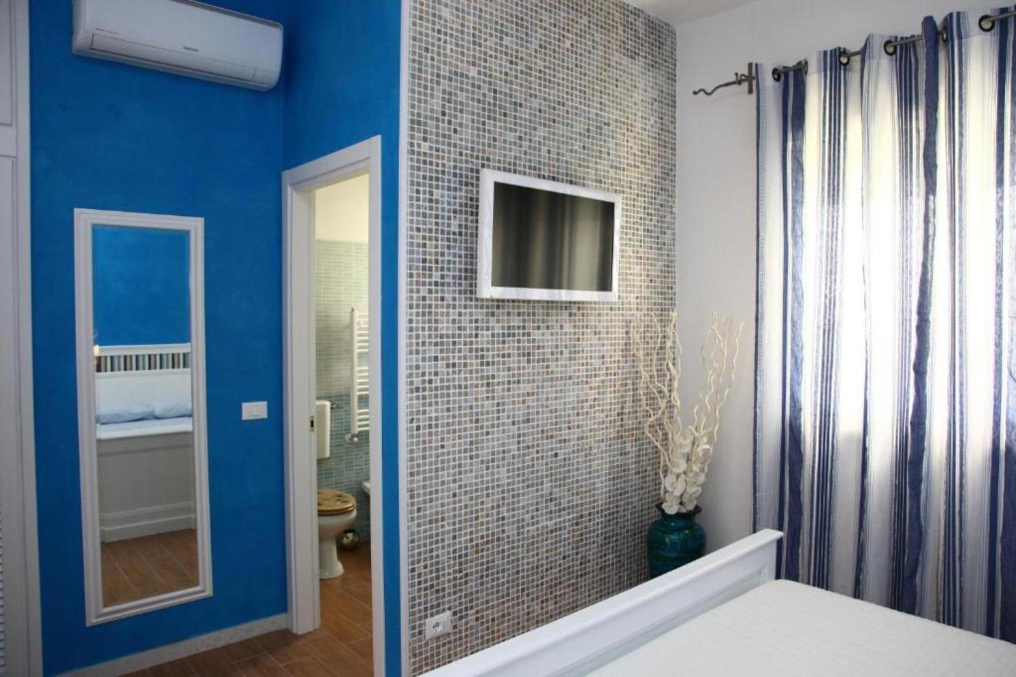 Bed And Breakfast Bagno Venezia มารีนาดีคาร์รารา ภายนอก รูปภาพ