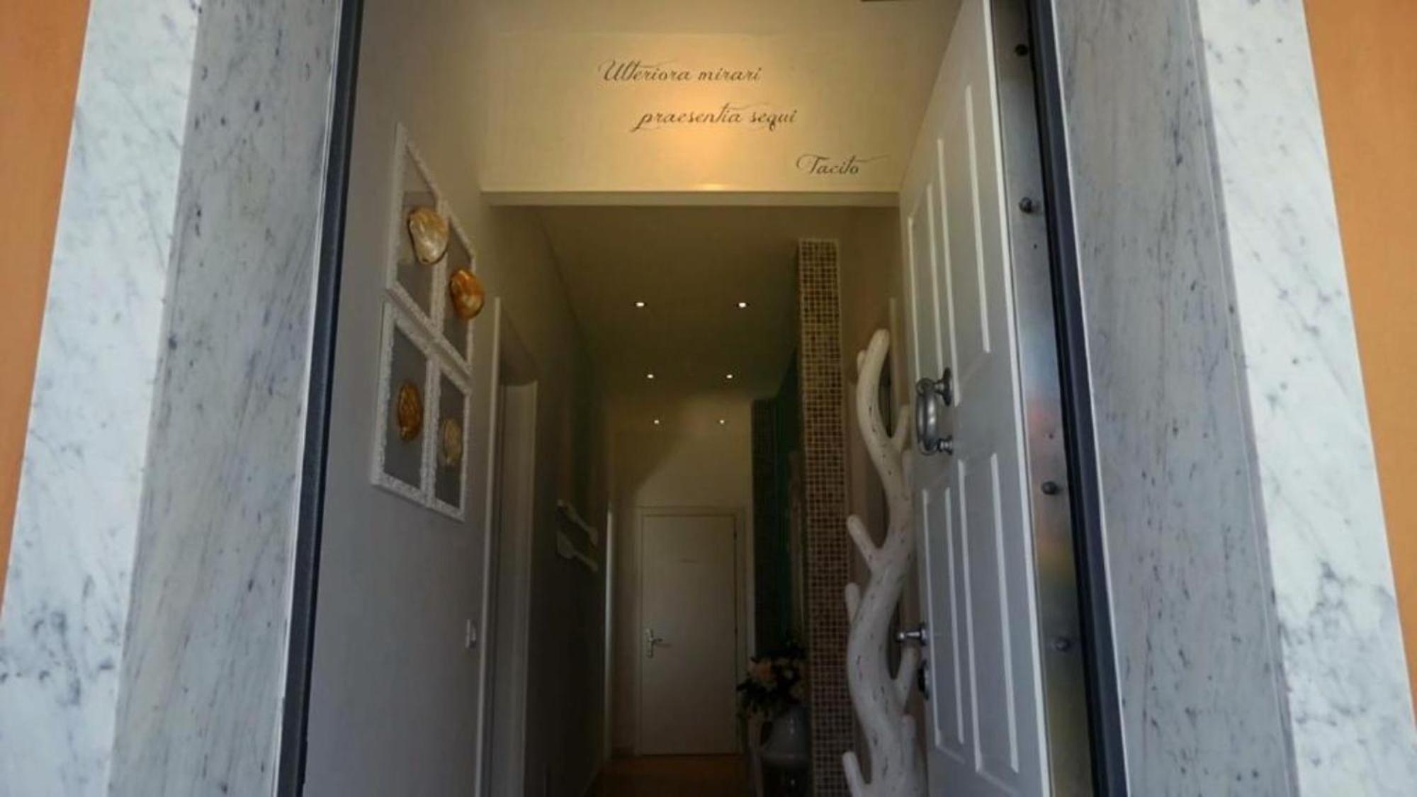 Bed And Breakfast Bagno Venezia มารีนาดีคาร์รารา ภายนอก รูปภาพ